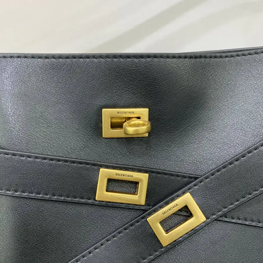 Baleenciag Air Hobo Small Black Gold Zip