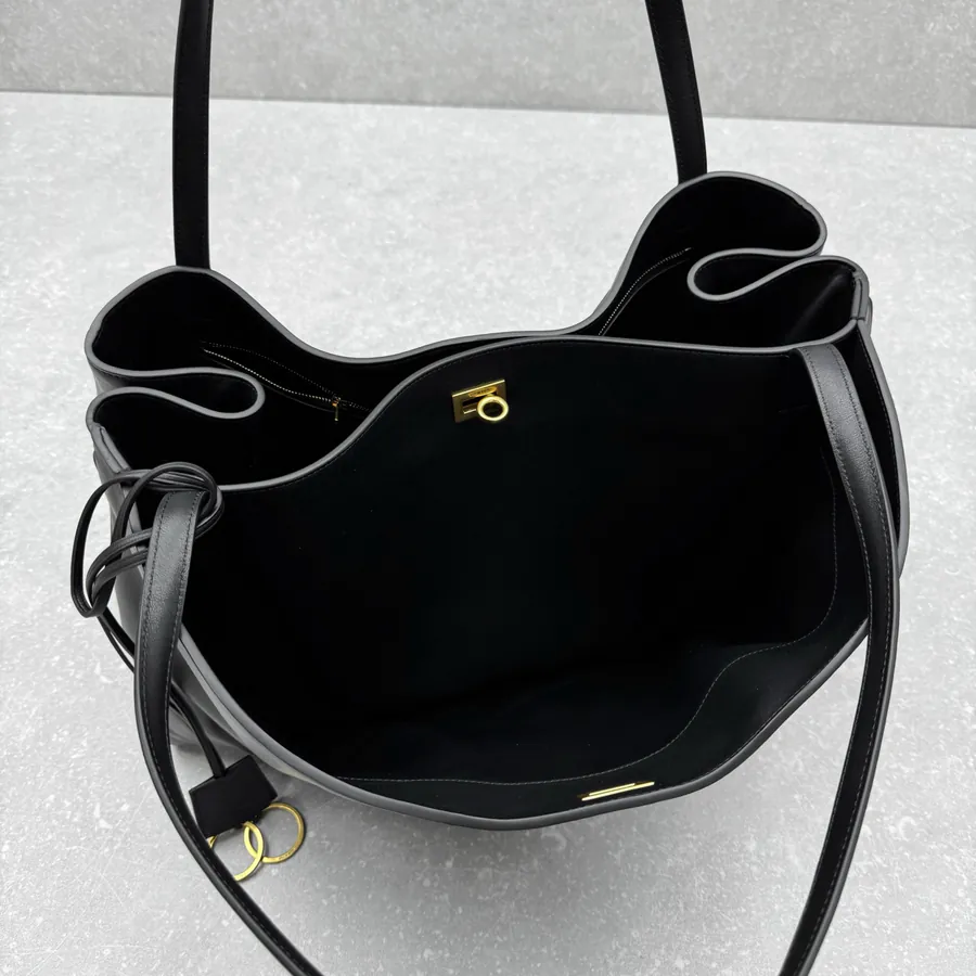 Baleenciag Rodeo Bucket Bag Small Black