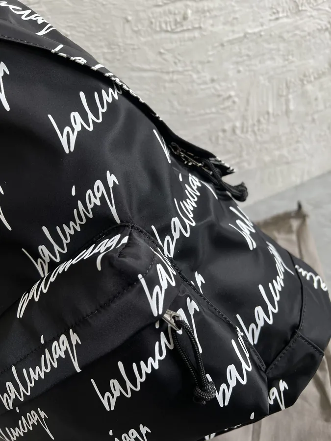 Balen Shoulder Bag Premium Street Style