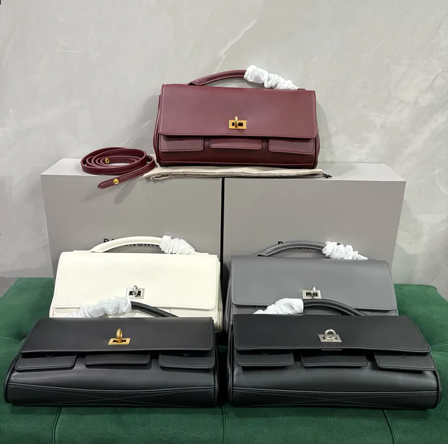 Baleenciag Air Clutch Elegant Handbag with Detachable Strap