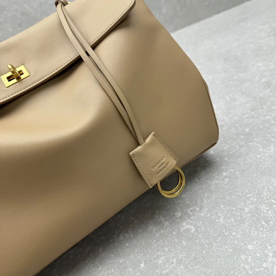 Baleenciag*Rodéo 24ss Handbag Medium Size
