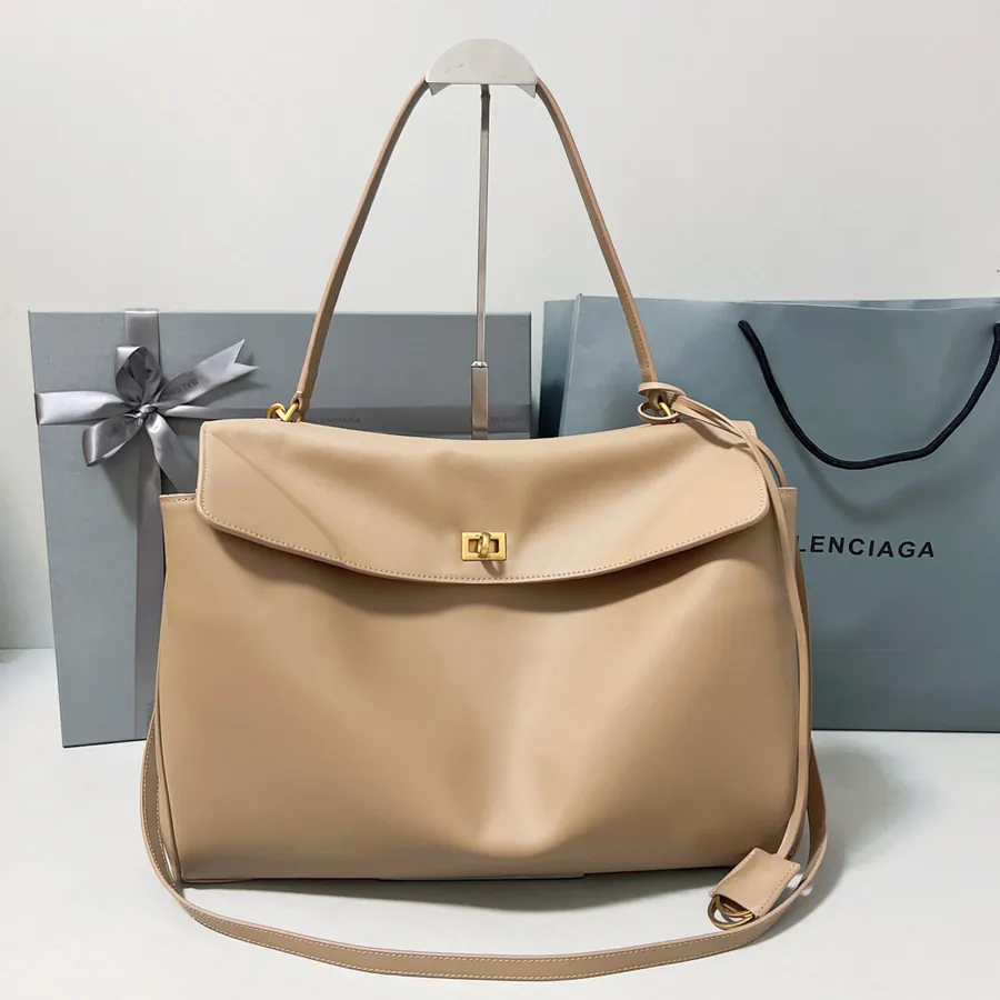 Baleenciag Rodeo Luxury Bucket Bag with Grained Calfskin