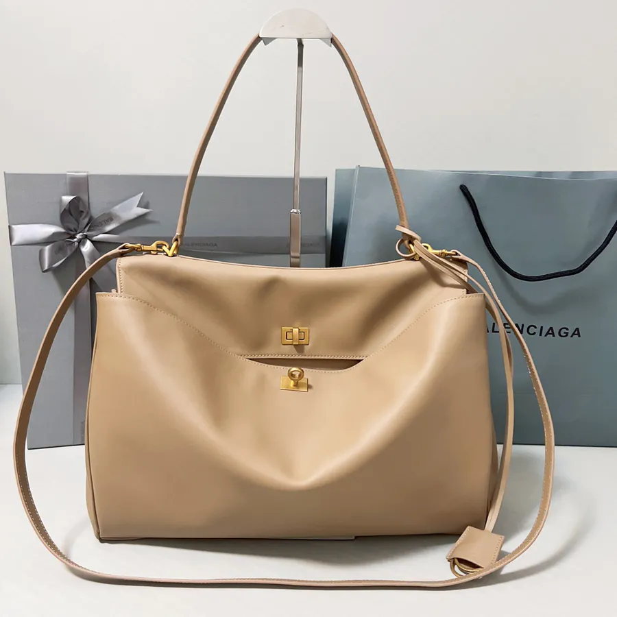 Baleenciag Rodeo Luxury Bucket Bag with Grained Calfskin