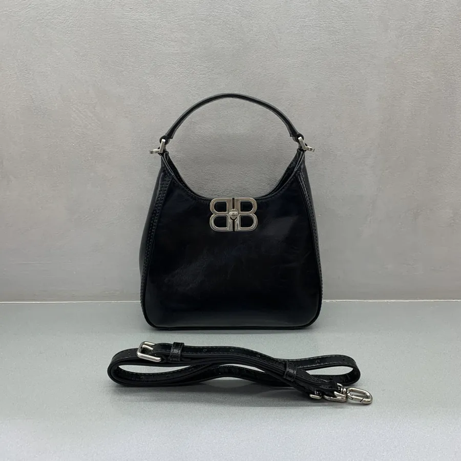 Parisian Hobo Bag 2024 Season Must Have