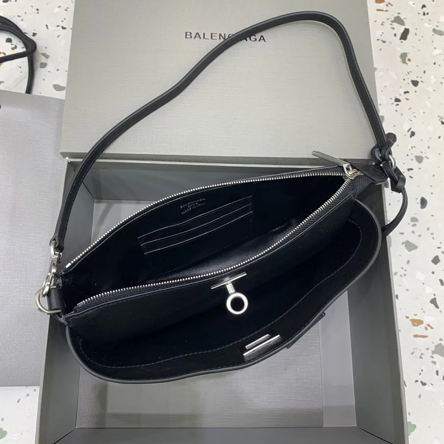 BaleNCIAG Rodeo Shoulder Bag