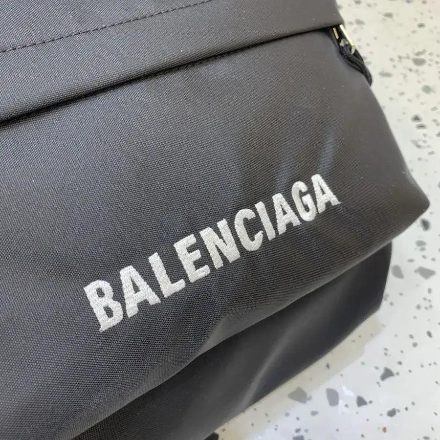 BALEN Premium Backpack Modern Street Style, Large Capacity