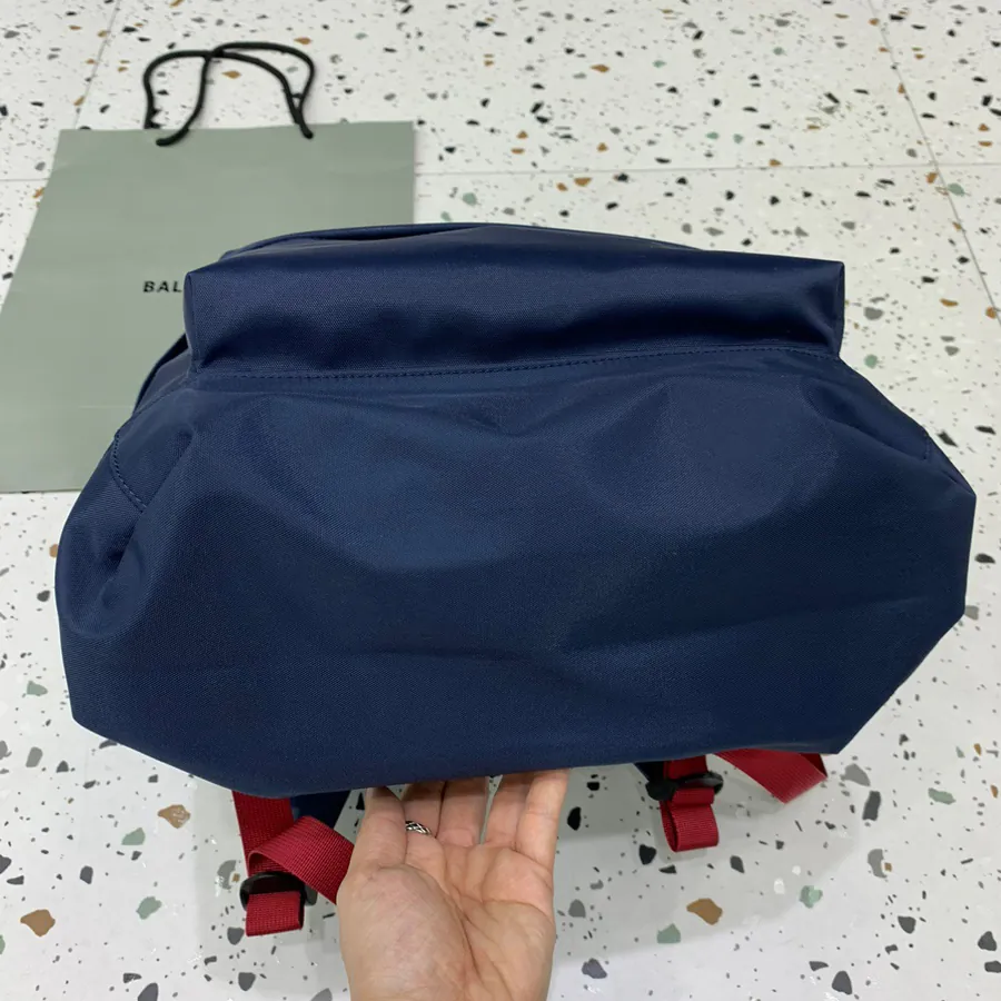 Balen Shoulder Bag Premium Street Style