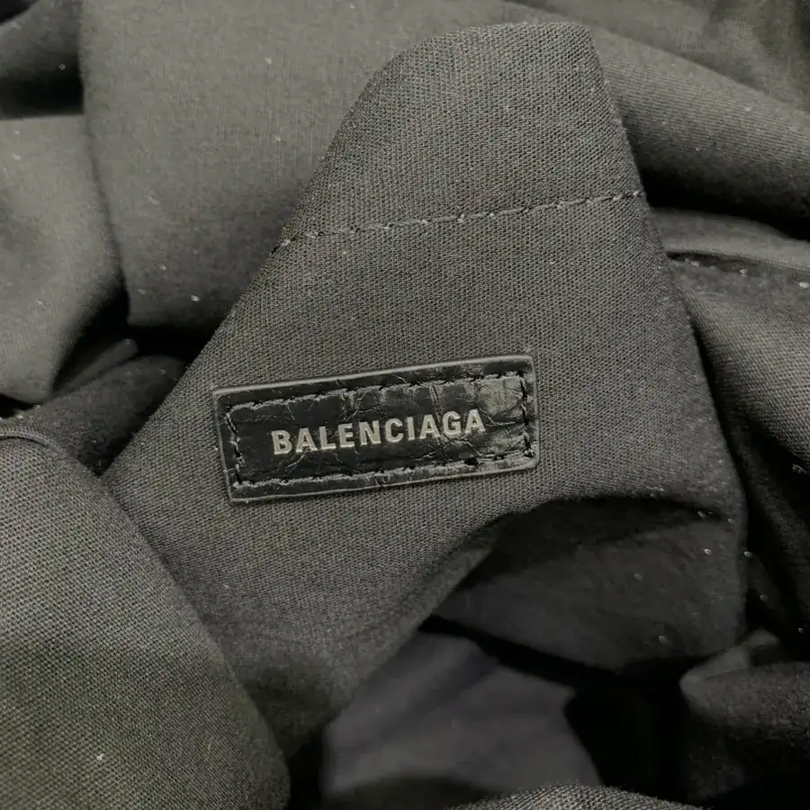 BaleNCIAG Le Monaco Bucket Bag Large