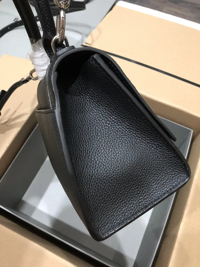 Balenciagα Hourglass Sandbag Black Grained Calfskin