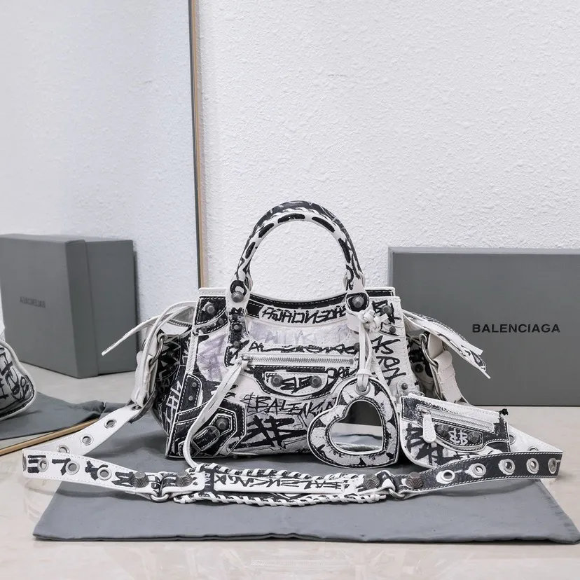 Baleenciag Le Cagolé Semi Moon Handbag