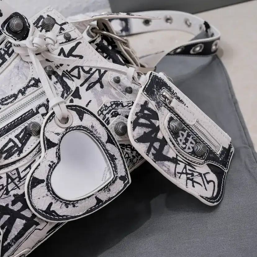 Baleenciag Le Cagolé Semi Moon Handbag