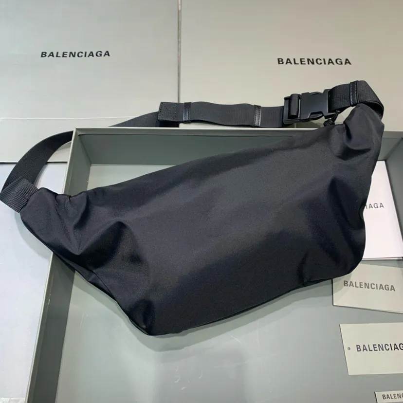 Balen Wheel Logo Embroidered Waist Bag