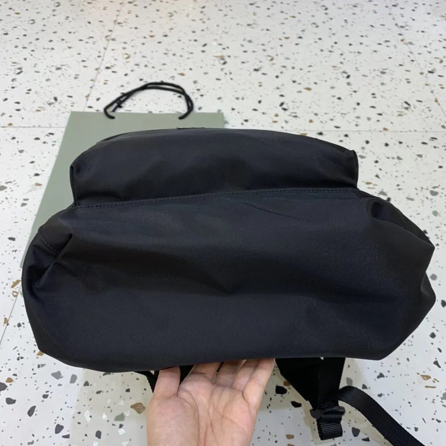 Balen Shoulder Bag Premium Street Style