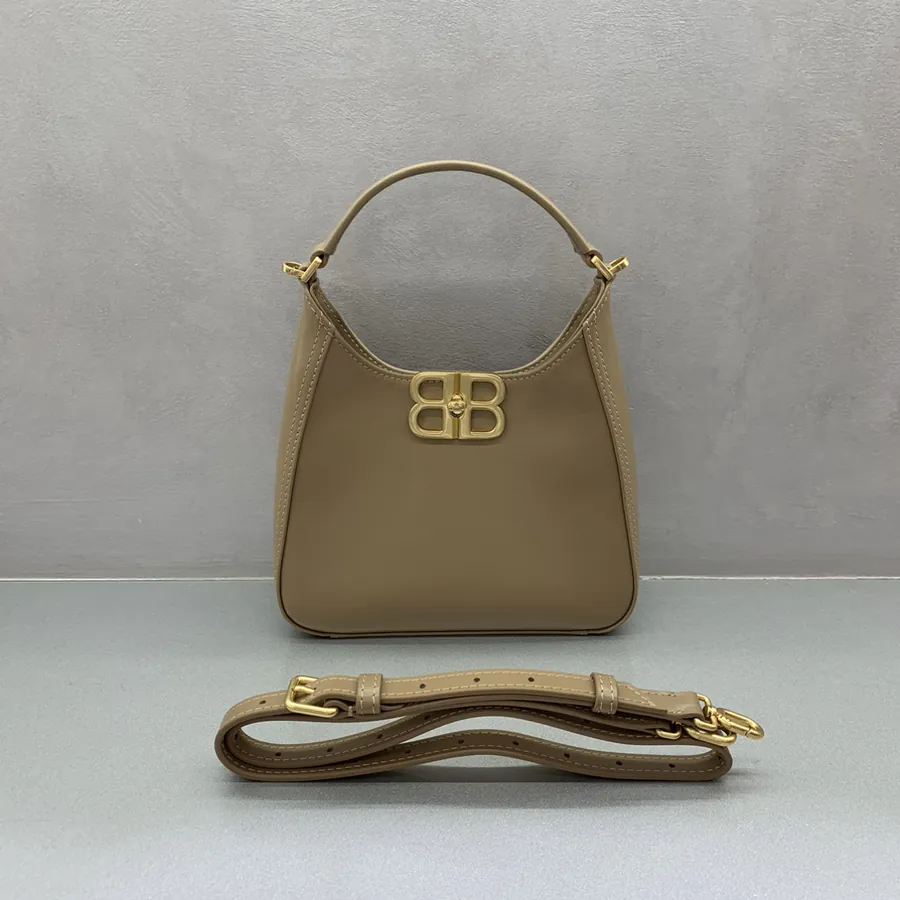 Parisian Hobo Bag 2024 Season, Stylish and Versatile Crossbody