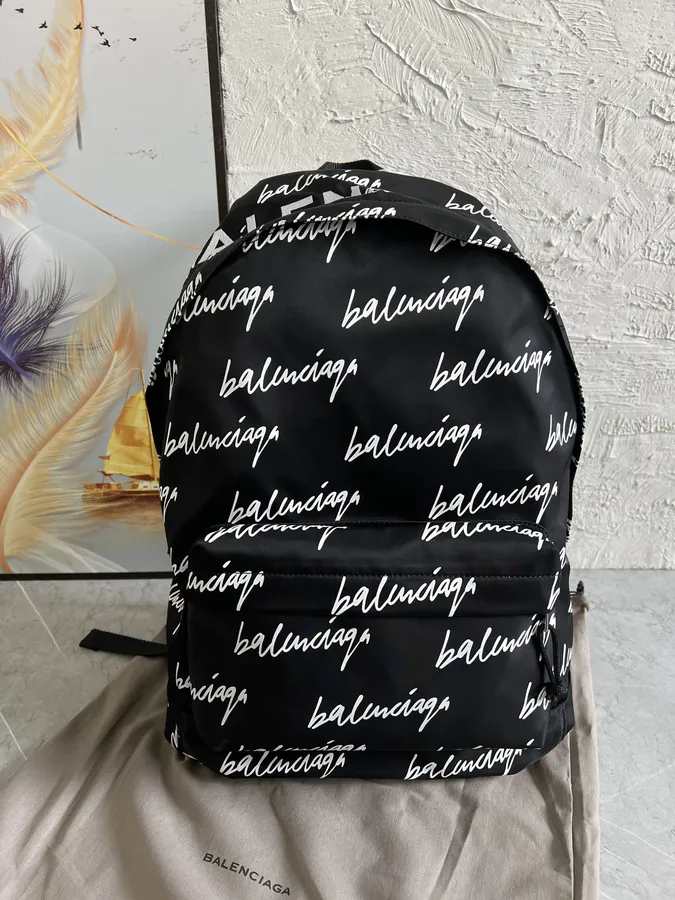 Balen Shoulder Bag Premium Street Style