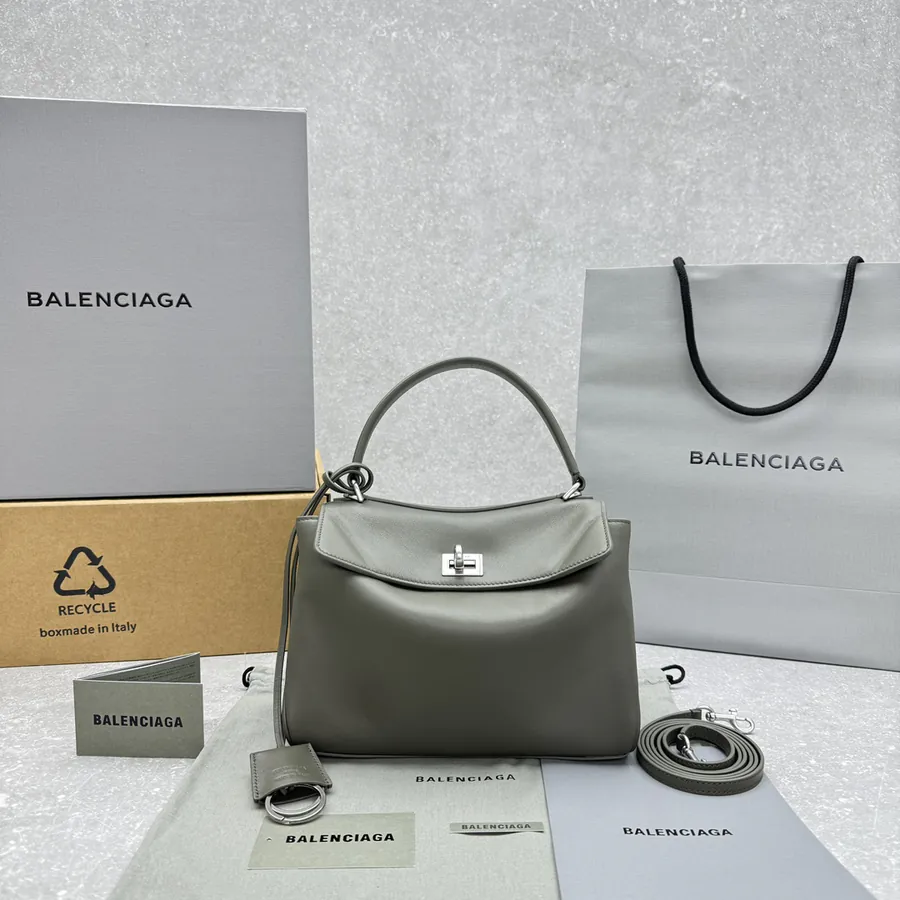 Baleenciag*Rodéo Mini Bucket Bag in Olive Green
