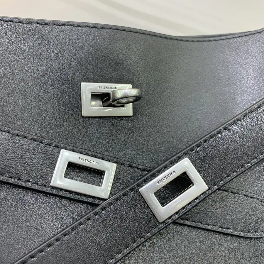BaleNCIAG Air Hobo Small Black Silver Buckle