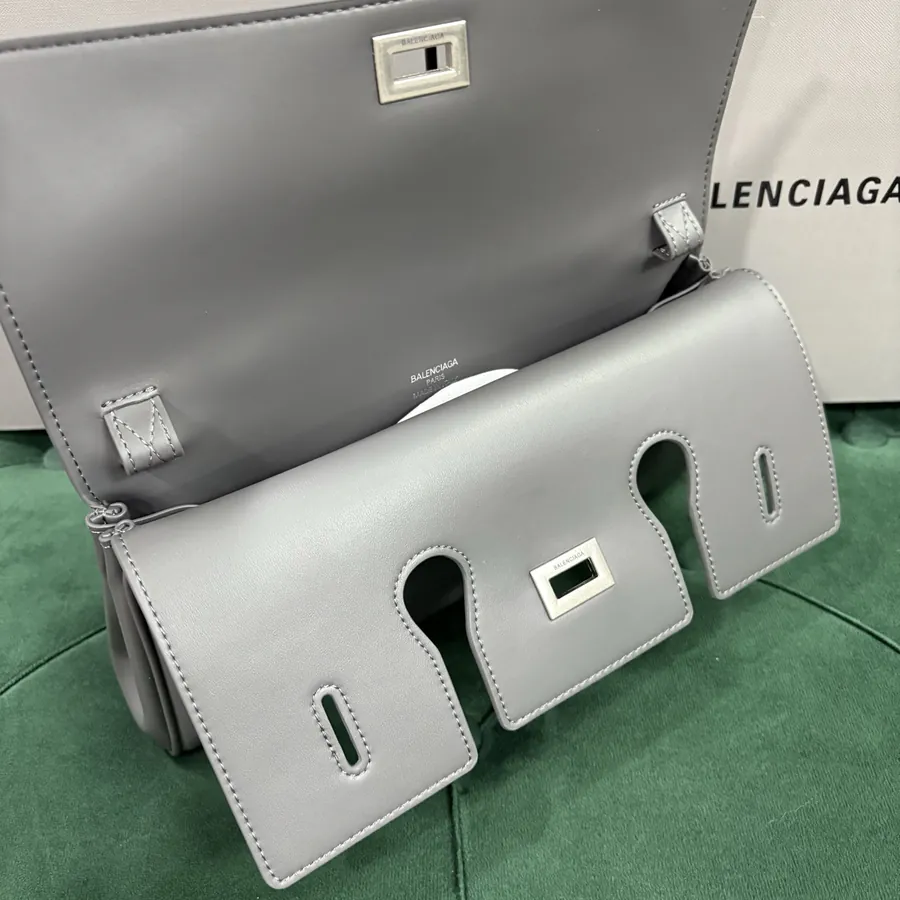BaleNCIAG Air Clutch Bel Air Series