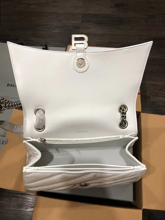 BaleNCIAG Crush Sand漏 Chain Bag White with Silver Clasp