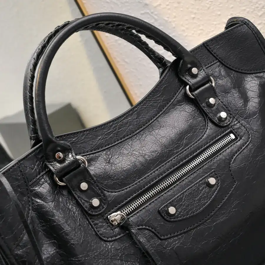 Barja Timeless Tears Motorcycle Bag Classic Reimagined