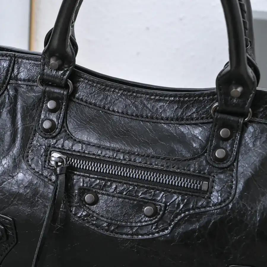 Barja Timeless Tears Motorcycle Bag Classic Series