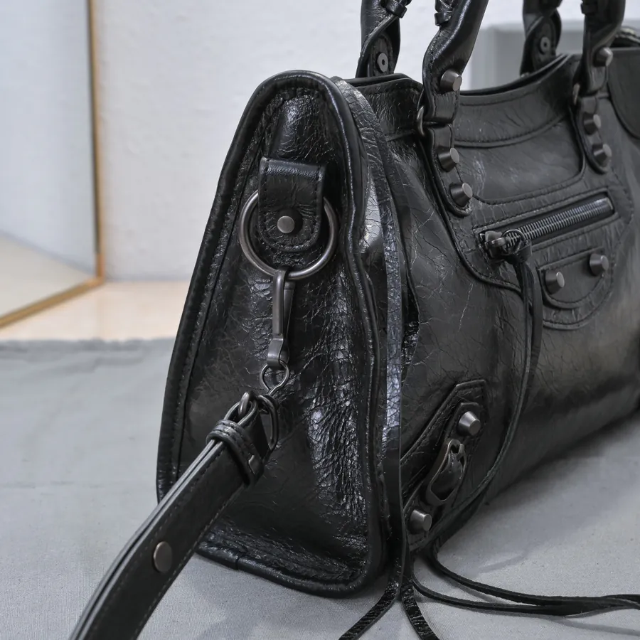 Barja Timeless Tears Motorcycle Bag Classic Series