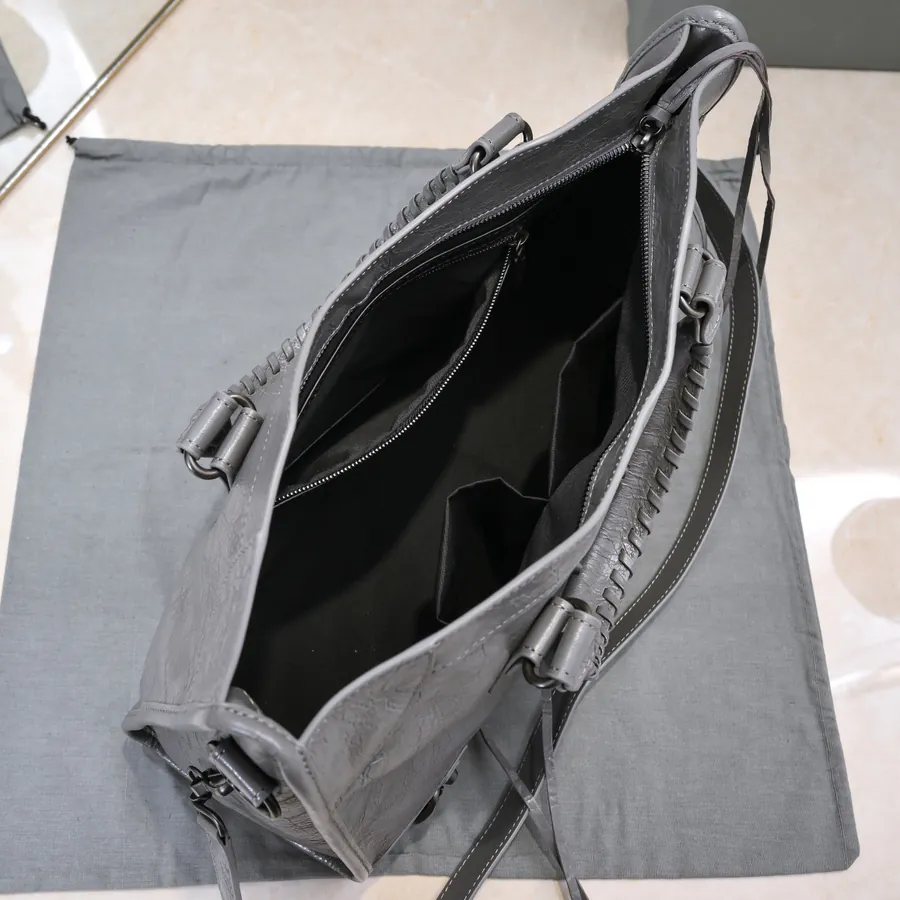 Barja Timeless Tears Motorcycle Bag