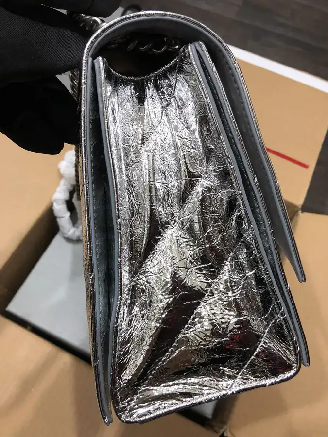 BaleNCIAG Crush Silver Clasp Sand漏 Chain Bag