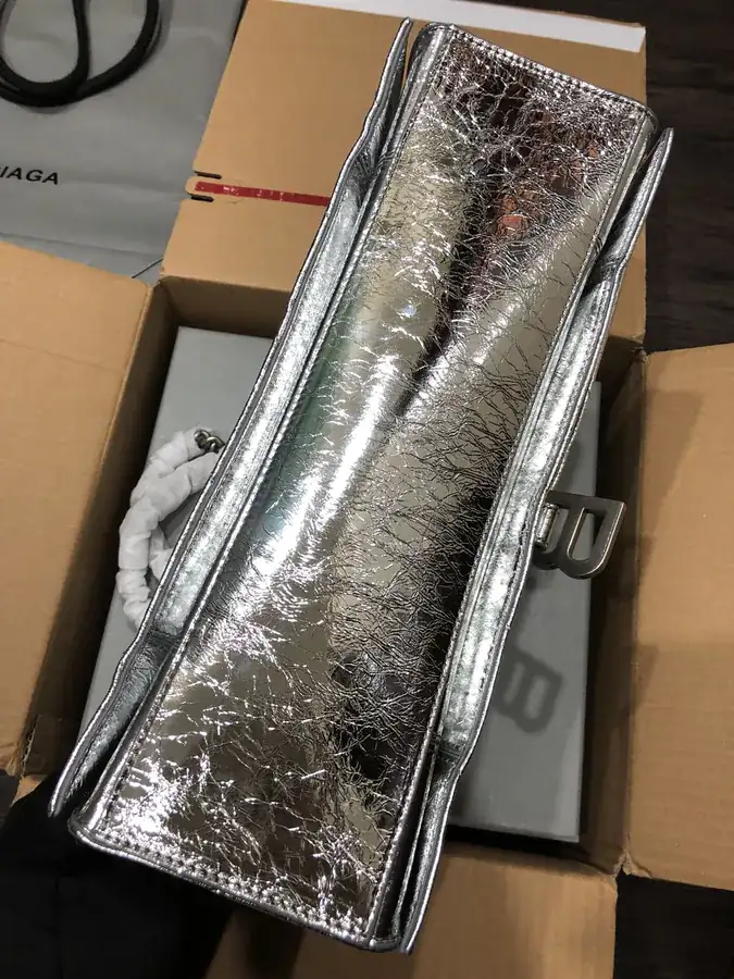 BaleNCIAG Crush Silver Clasp Sand漏 Chain Bag