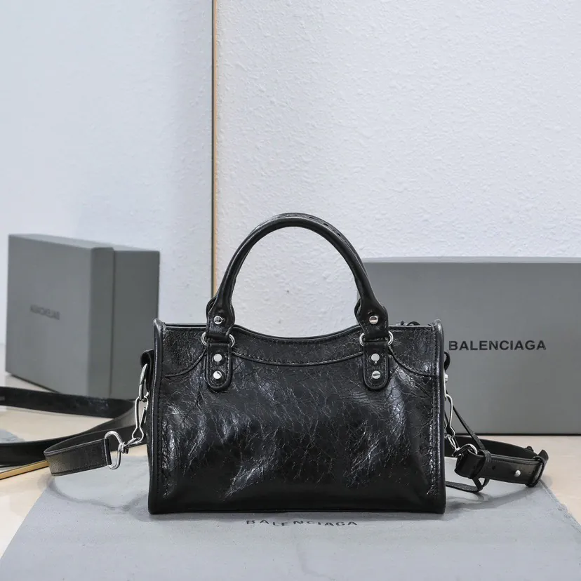 Barja Timeless Tears Motorcycle Bag