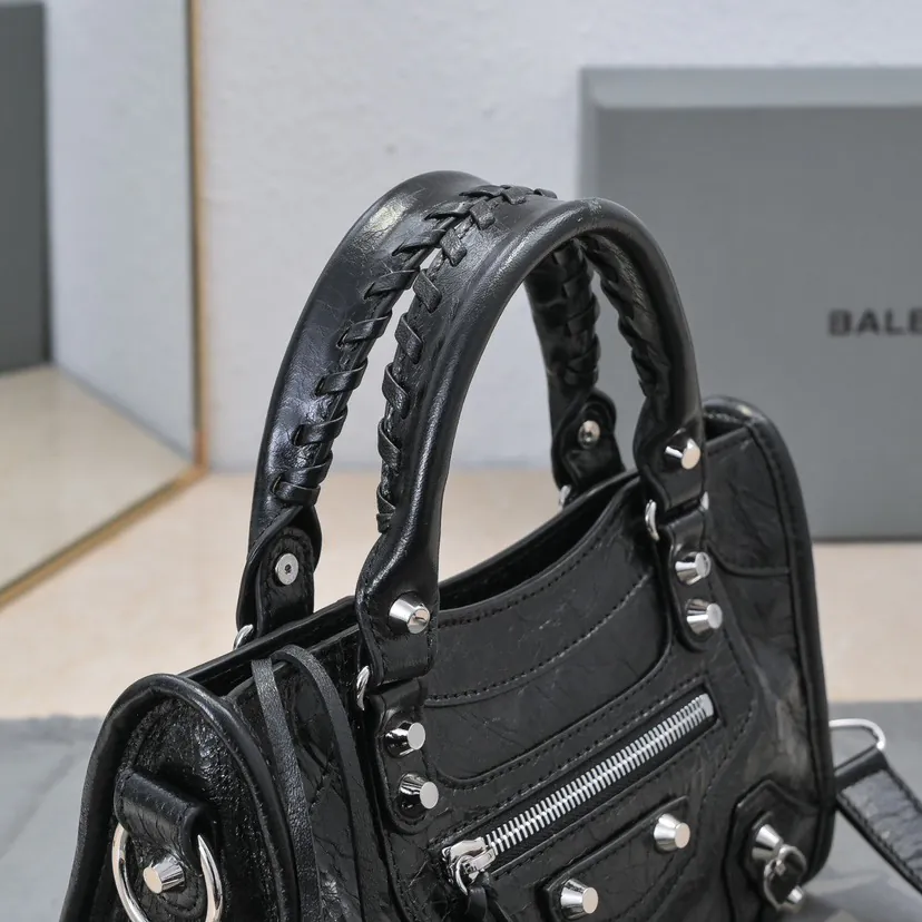 Barja Timeless Tears Motorcycle Bag