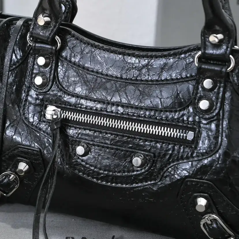 Barja Timeless Tears Motorcycle Bag