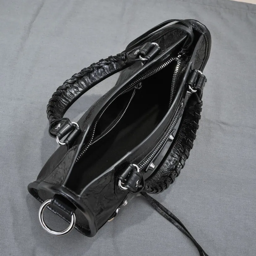 Barja Timeless Tears Motorcycle Bag