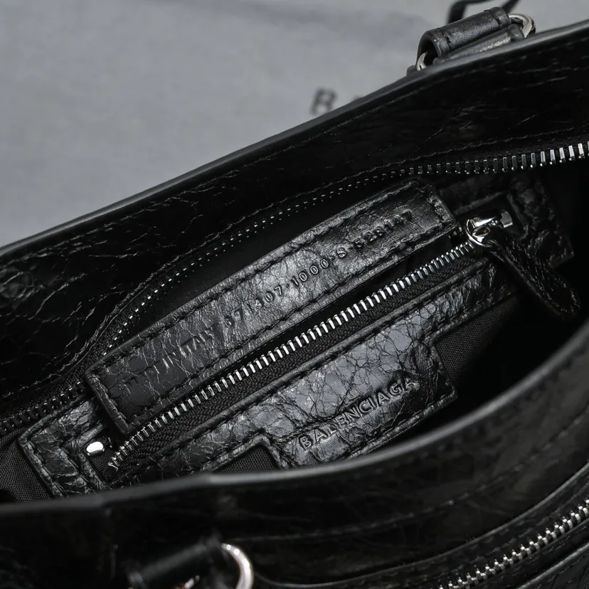 Barja Timeless Tears Motorcycle Bag