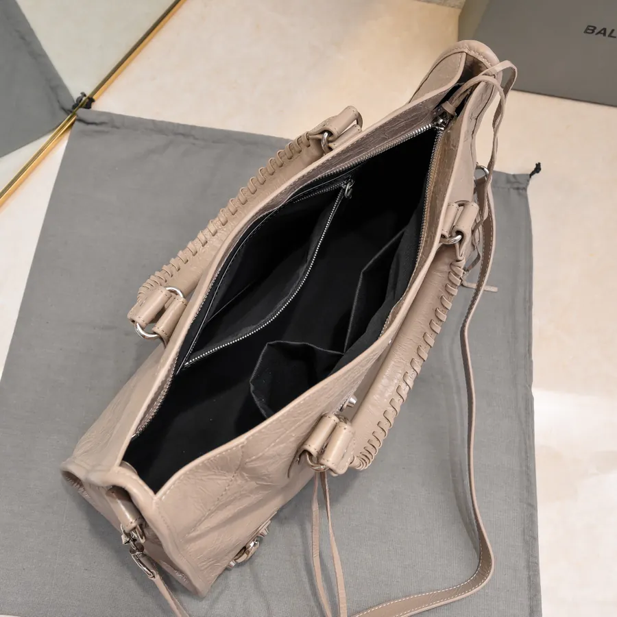 Barja Timeless Tears Motorcycle Bag