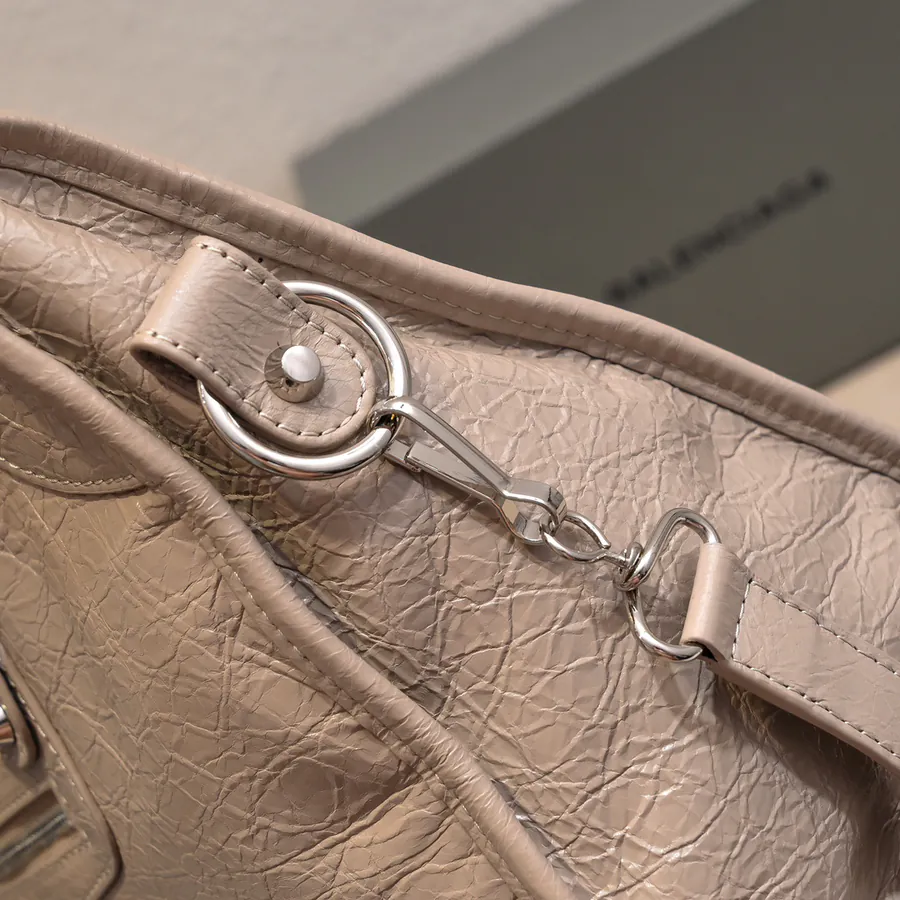 Barja Timeless Tears Motorcycle Bag