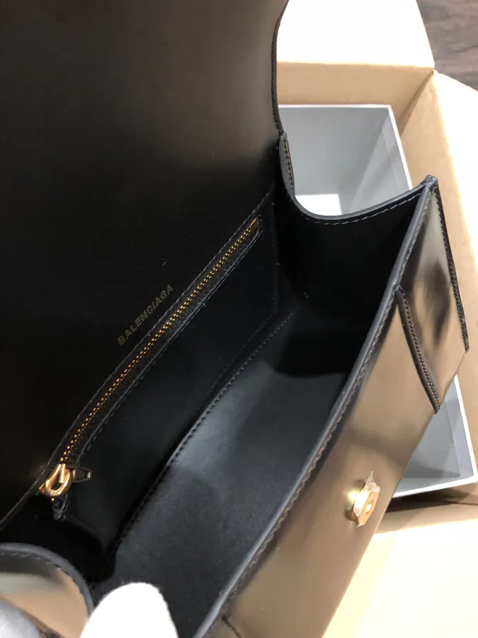 Balenciagα Hourglass Sandbag Black Smooth Leather with Gold Zip