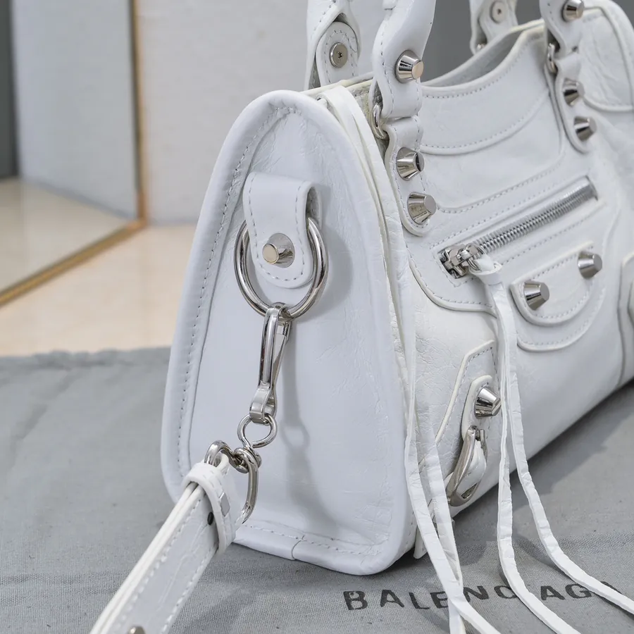 Barja Timeless Tears Motorcycle Bag