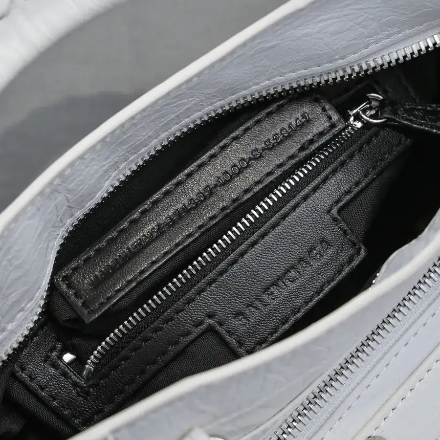 Barja Timeless Tears Motorcycle Bag