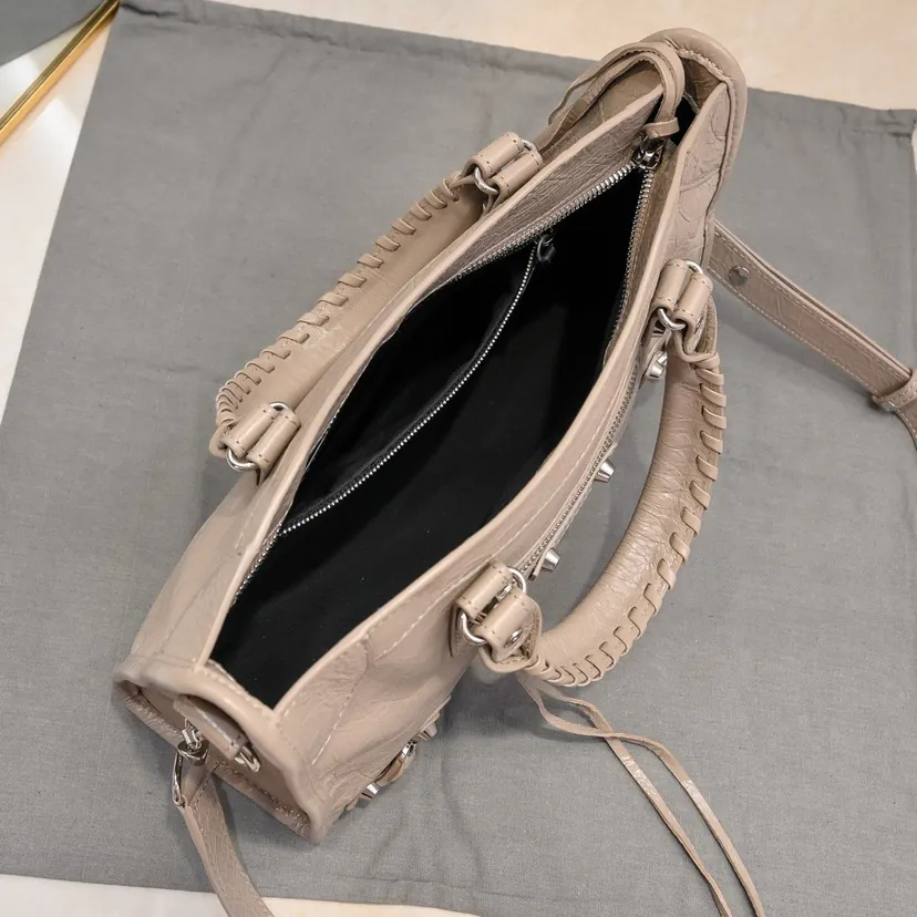 Barja Timeless Tears Motorcycle Bag