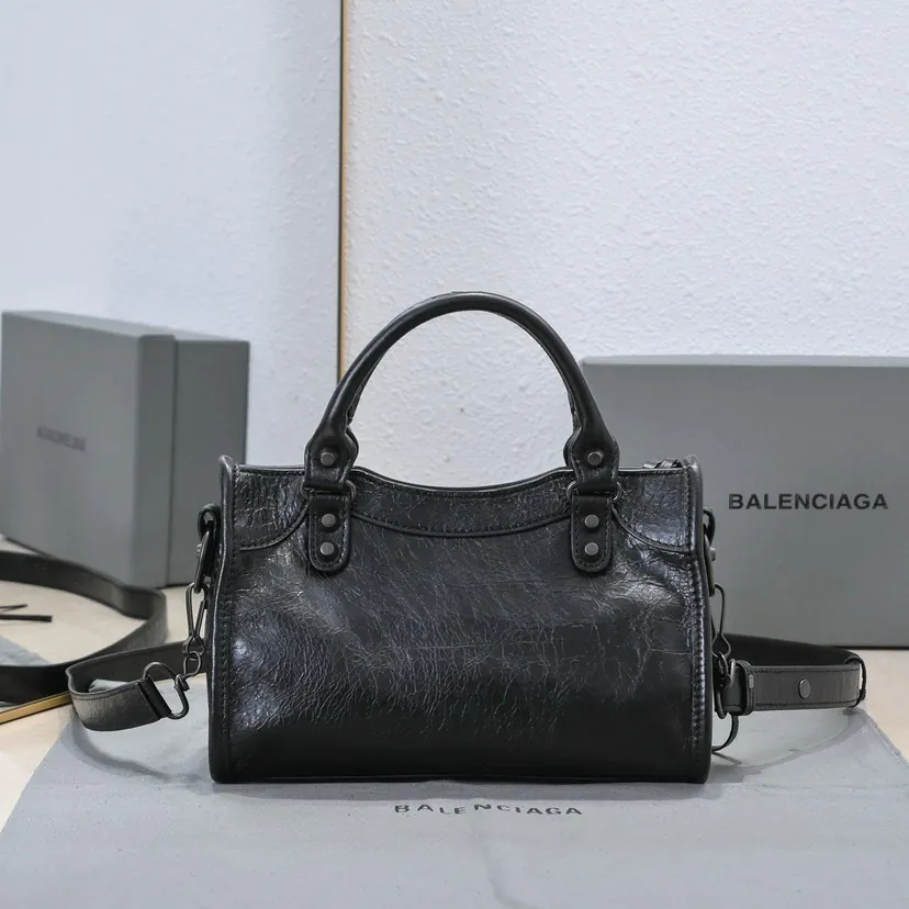 Barja Timeless Tears Motorcycle Bag