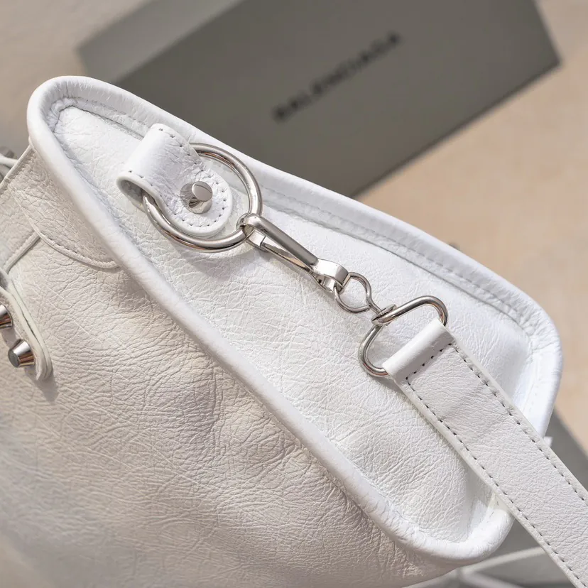 Barja, 'Timeless Tears' Motorcycle Bag
