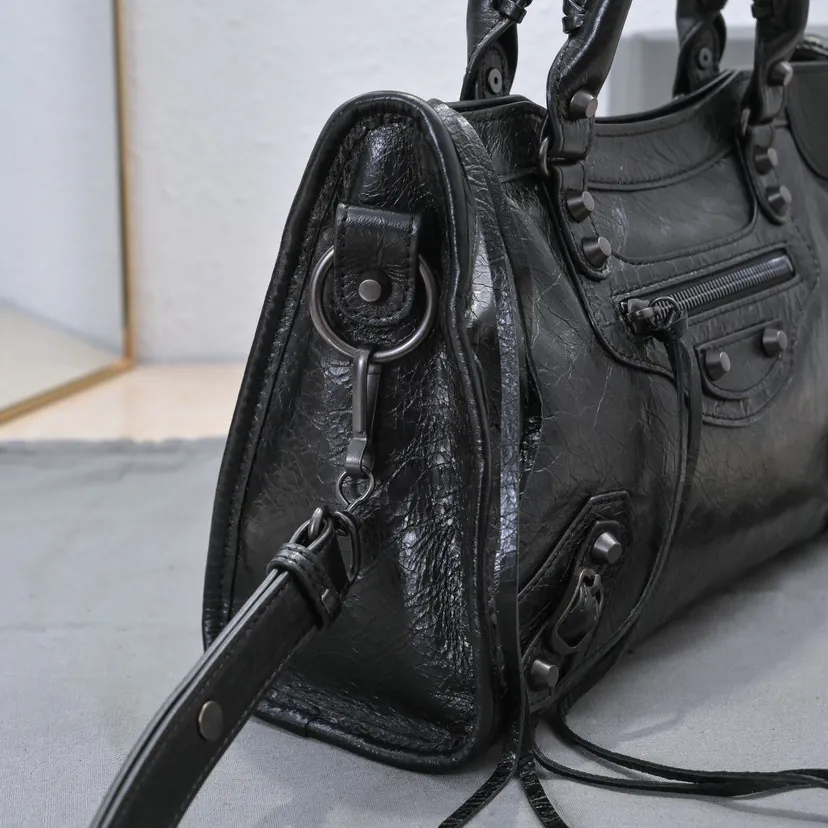 Barja Timeless Tears Motorcycle Bag Classic Series