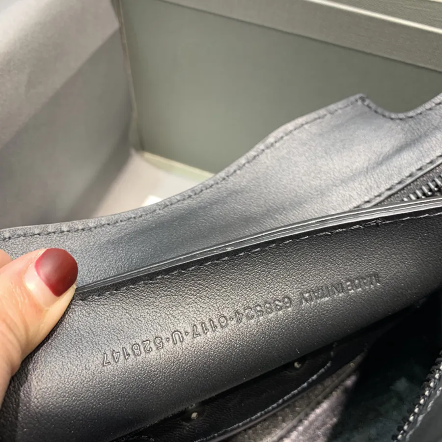 Balenciag* Neo Classic Motorcycle Bag Small Size