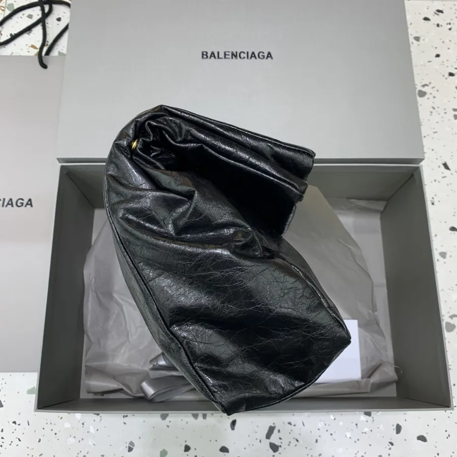 BaleNCIAG Le Monaco Bucket Bag Medium Size
