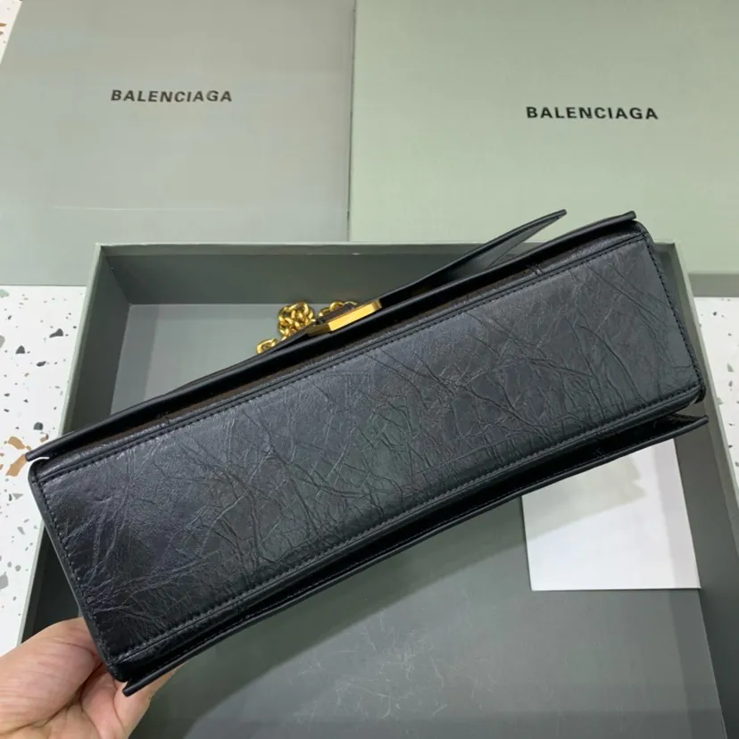 BaleNCIAG Crush Sand漏 Chain Bag