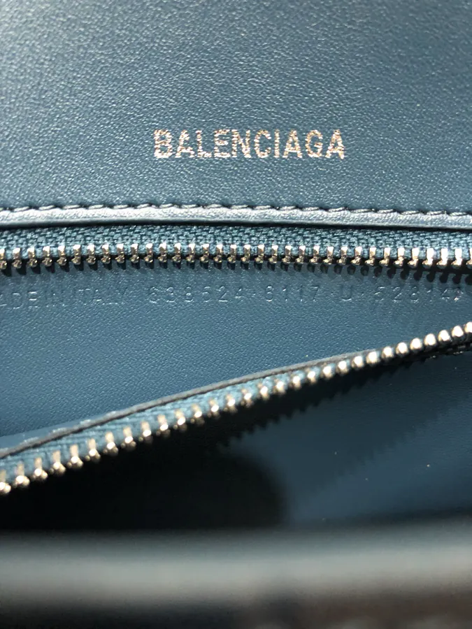 Balenciagα Hourglass Sandbag with Silver Buckle