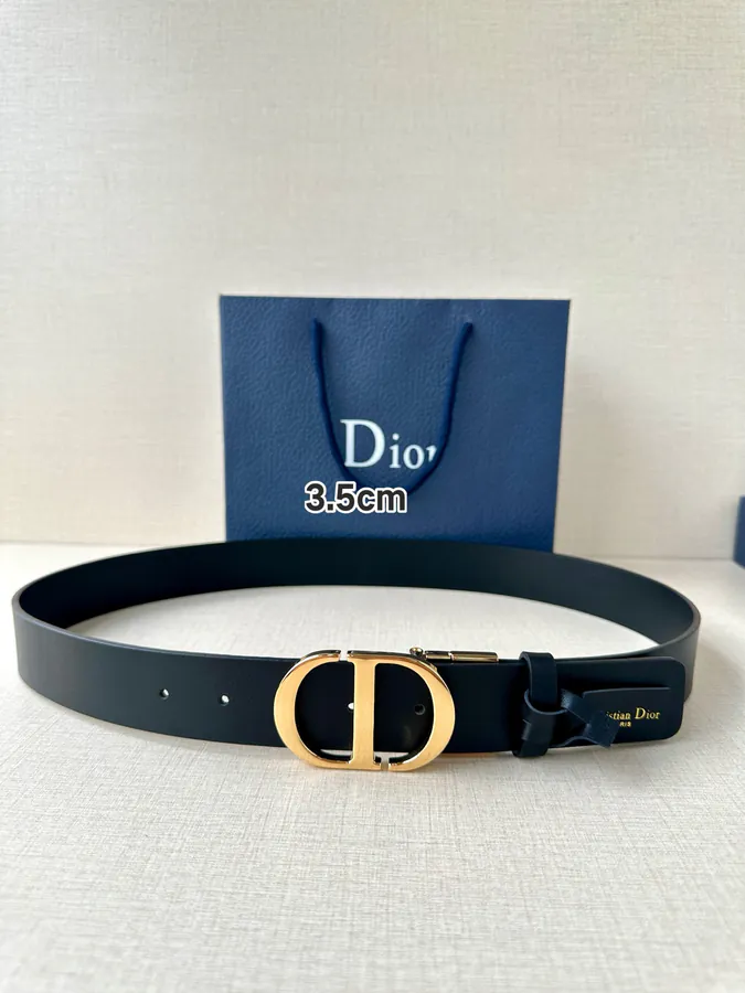 Montaigne Belt Classic Design, Reversible Style