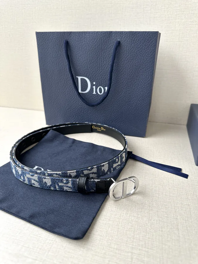 Montaigne Double Sided Belt with CD Metal Buckle