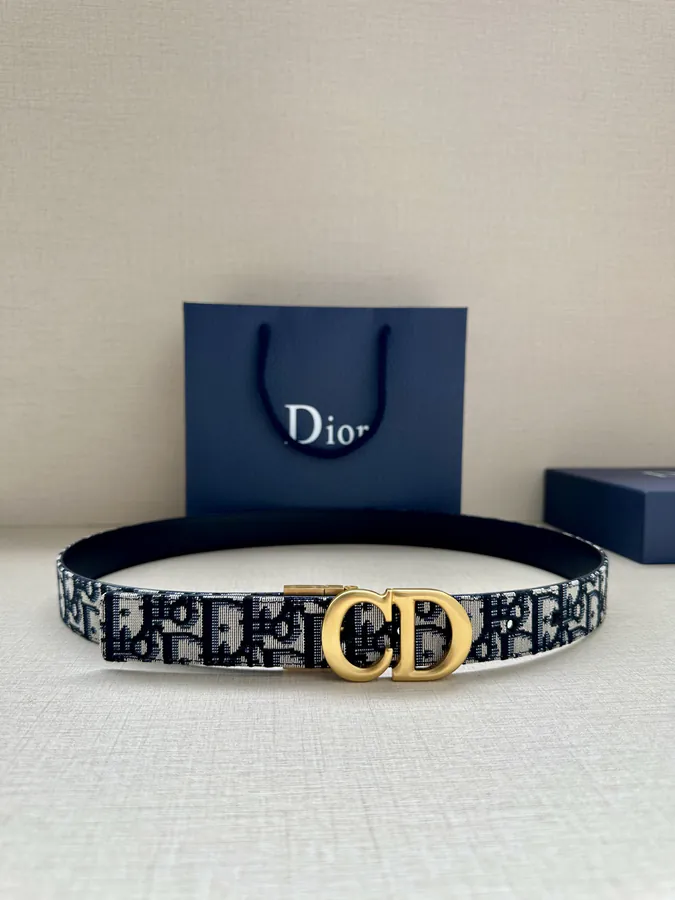 30mm Montaigne Belt Inspired by Classic Handbag, Reversible Design